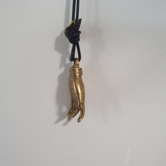 HELPING HAND NECKLACE